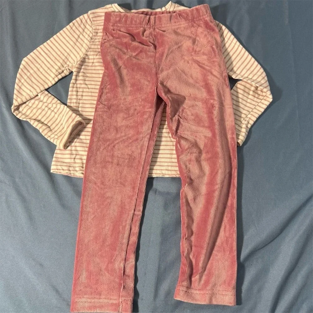 DKNY Girls' Pink Striped 2-piece Long Sleeve Set Size 4 Heart Theme